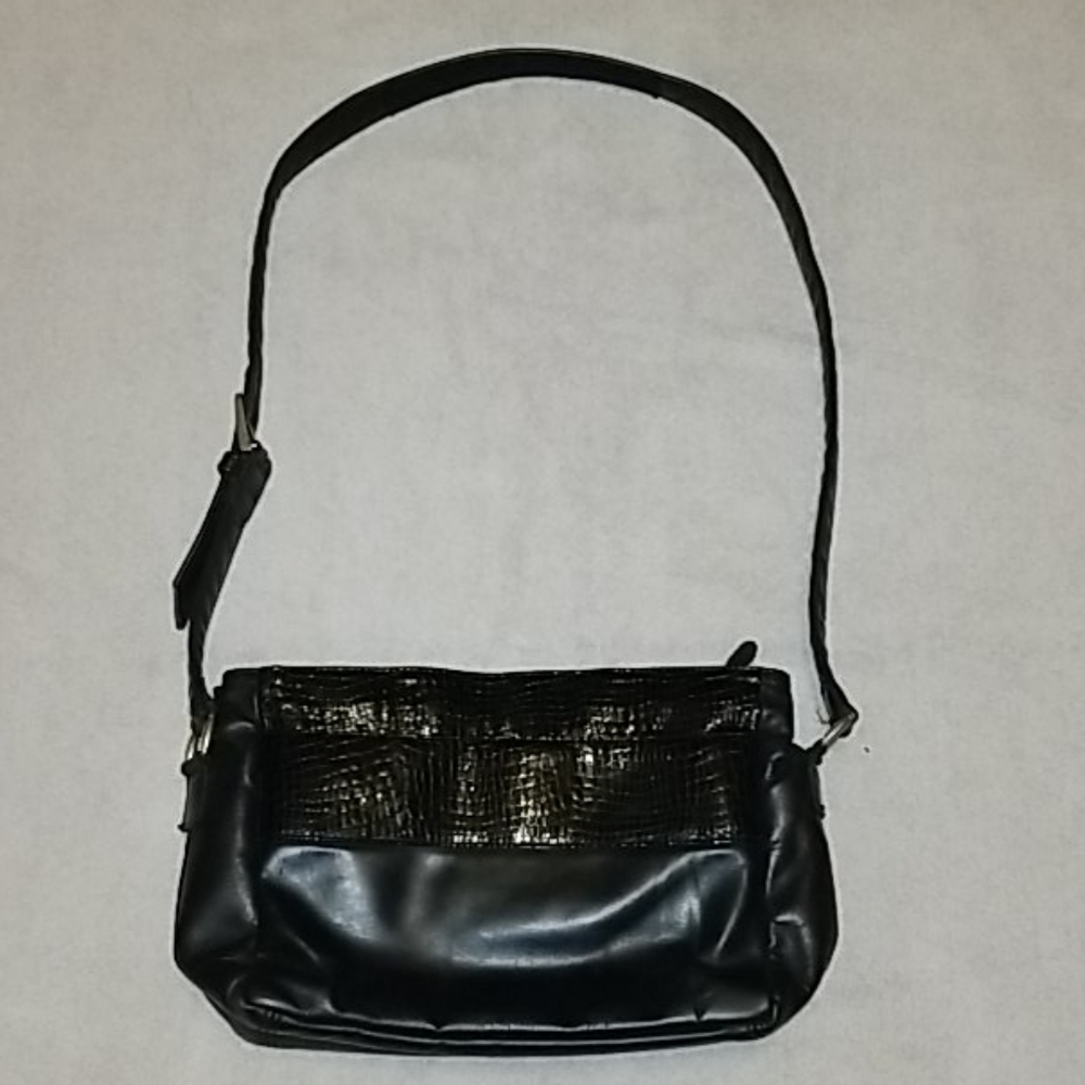 SAS over the shoulder leather purse